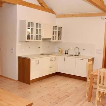 Gemuetliches Haus Mit Garten, Terrasse Und Grill